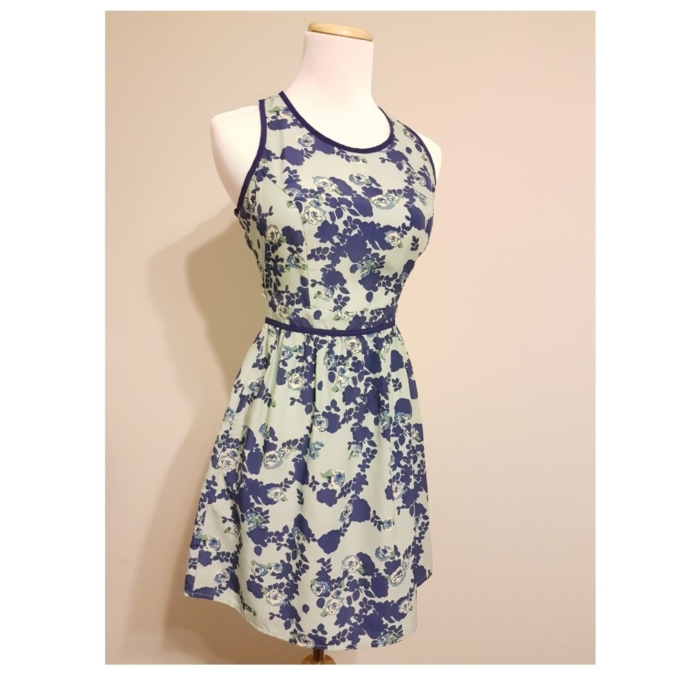Blue floral sundress